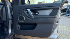 Land Rover Discovery Sport 2.0 D200 Dynamic SE 5dr Auto [5 Seat] Diesel Station Wagon